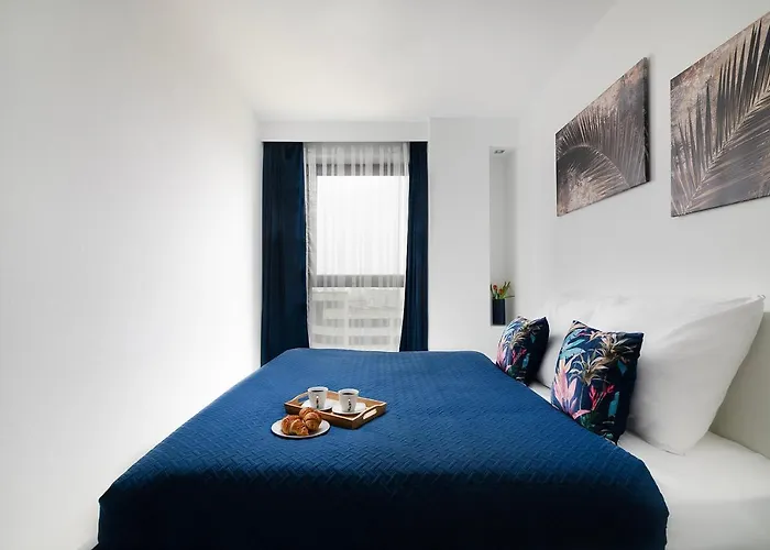 Easy Rent Apartments - Metropolitan 75