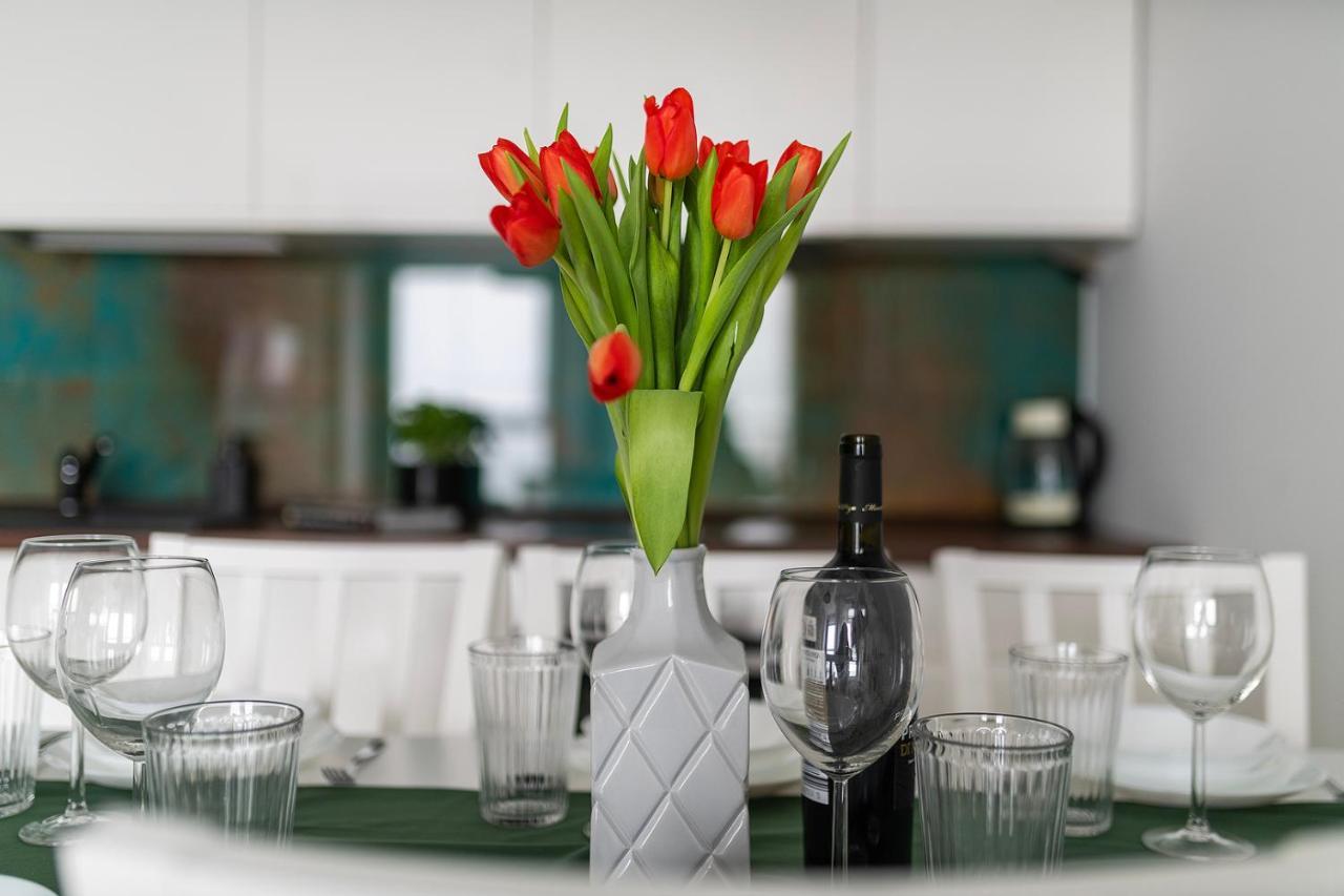 Easy Rent - Metropolitan 75 Apartment *